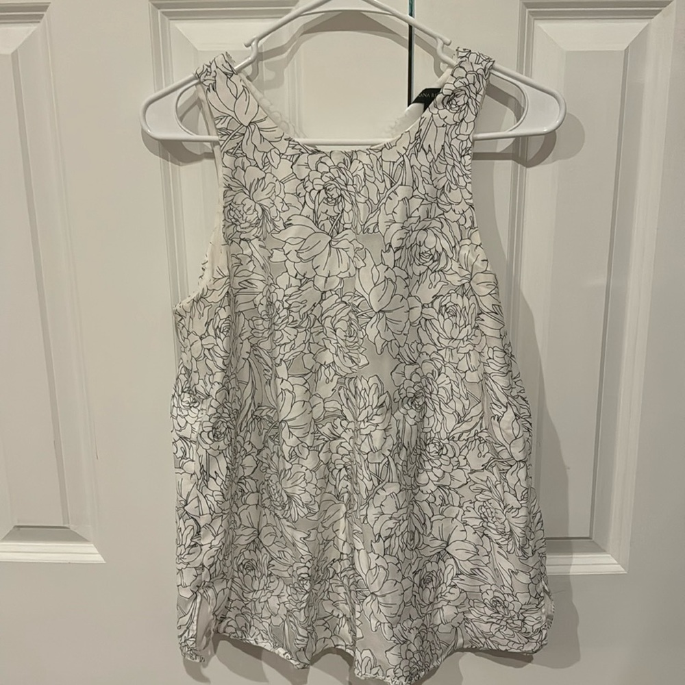 White floral tie back banana republic shirt size small